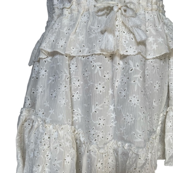 Skylar + Madison NEW White Eyelet Keyhole Smocked Summer Mini Dress Womens Small - Picture 8 of 13